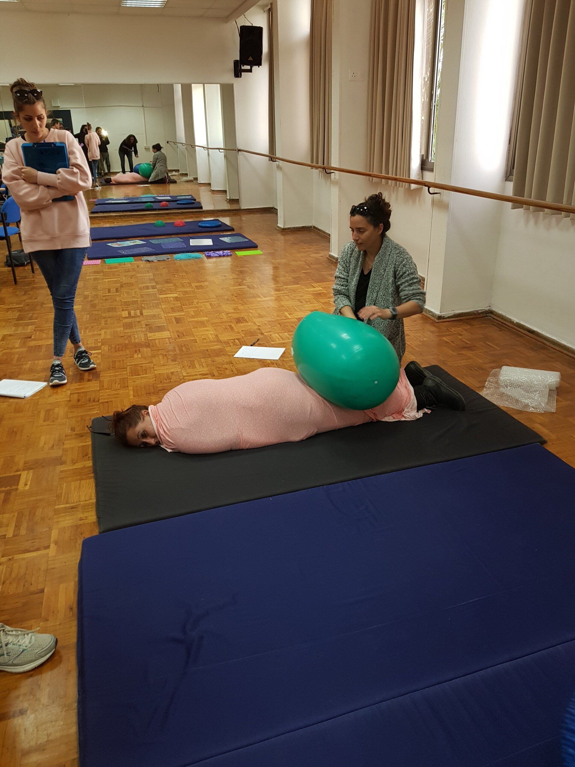 קורס להכשרת מאבחנים ומטפלים בתפקודי למידה ויסות חושי ומוטוריקה