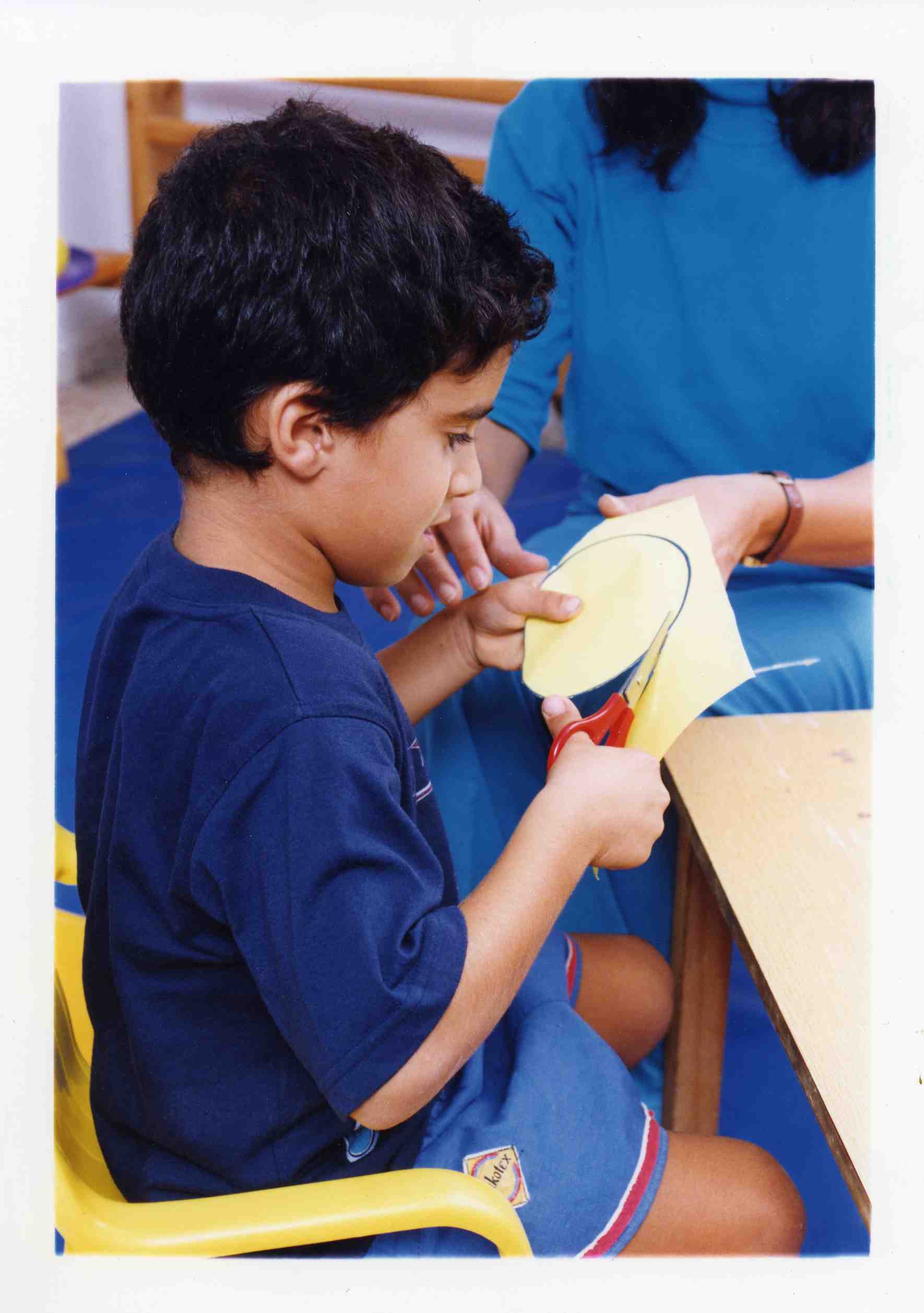 התנסות בגירויי מגע ידיים