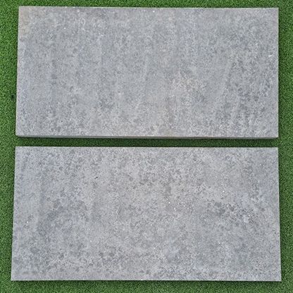 Basalt Flamed Rectangular  Stepper 800×400 — Décor in Bonny Hills NSW