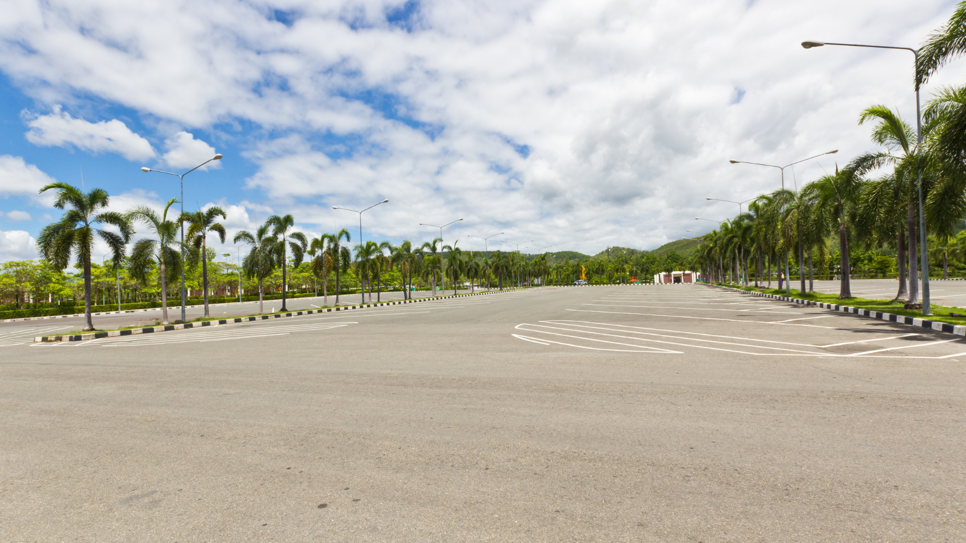 Parking lot installation Jacksonville