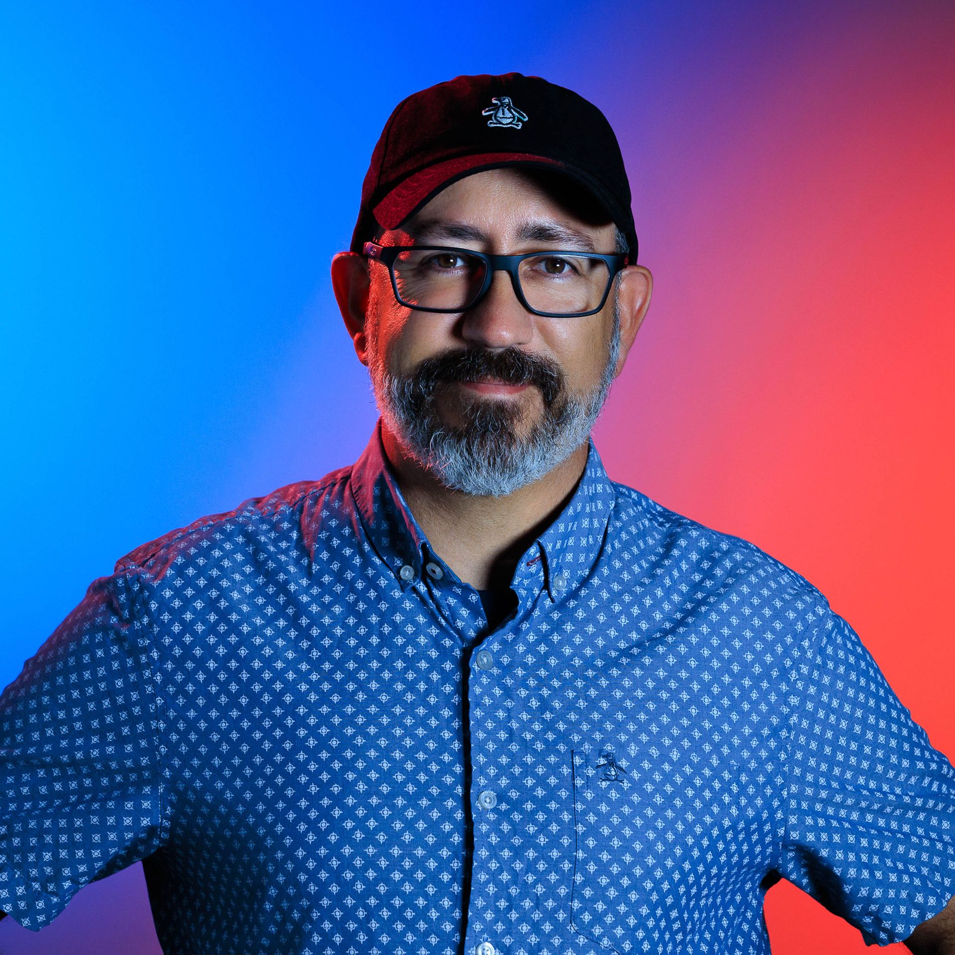 Ivan Gonzalez headshot
