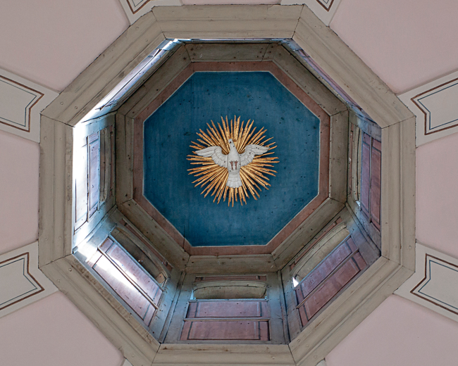 Dove depicting the Holy Spirit in a dome