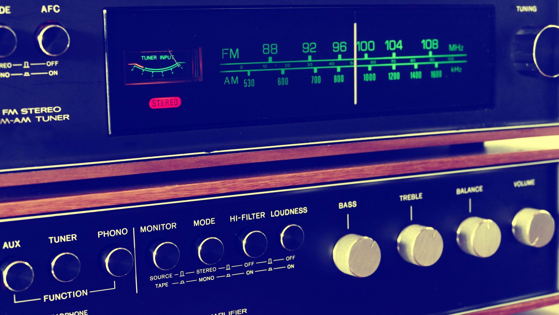 retro stereo radio