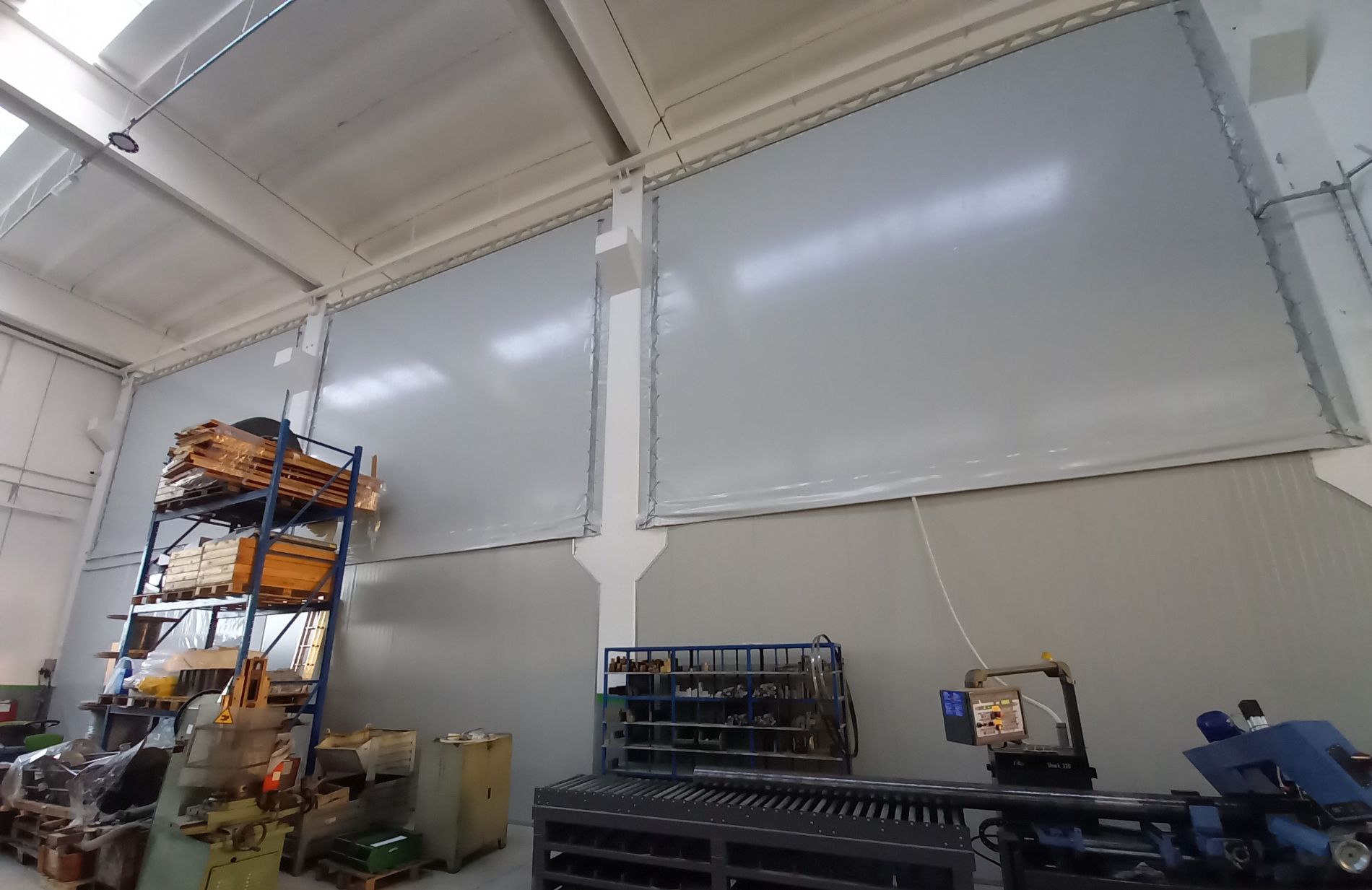 pareti divisorie in pvc viste dall'interno