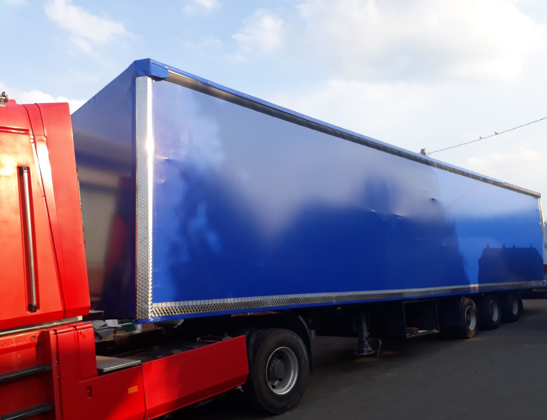 telone in pvc blu per camion