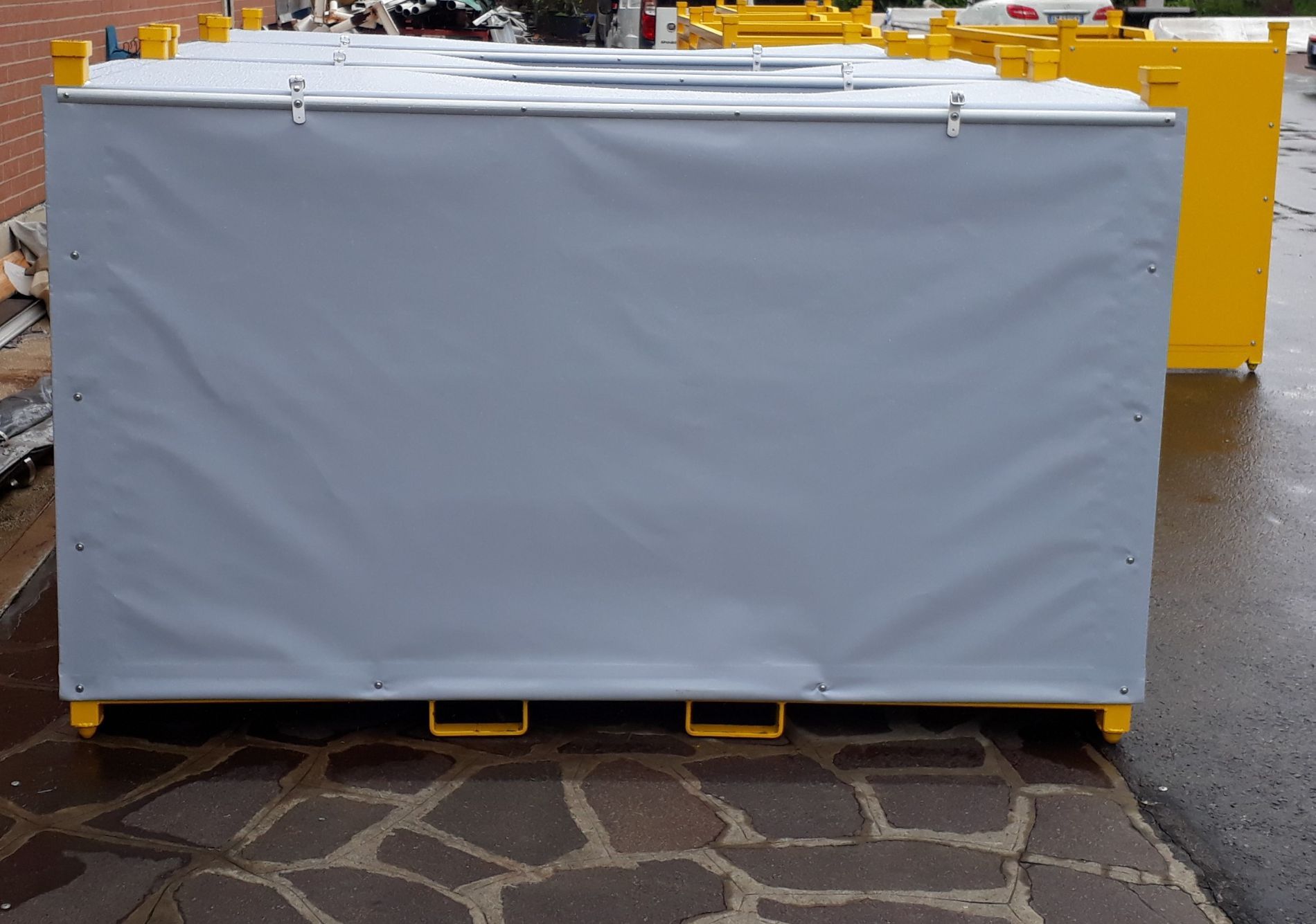 copertura in pvc per cassone