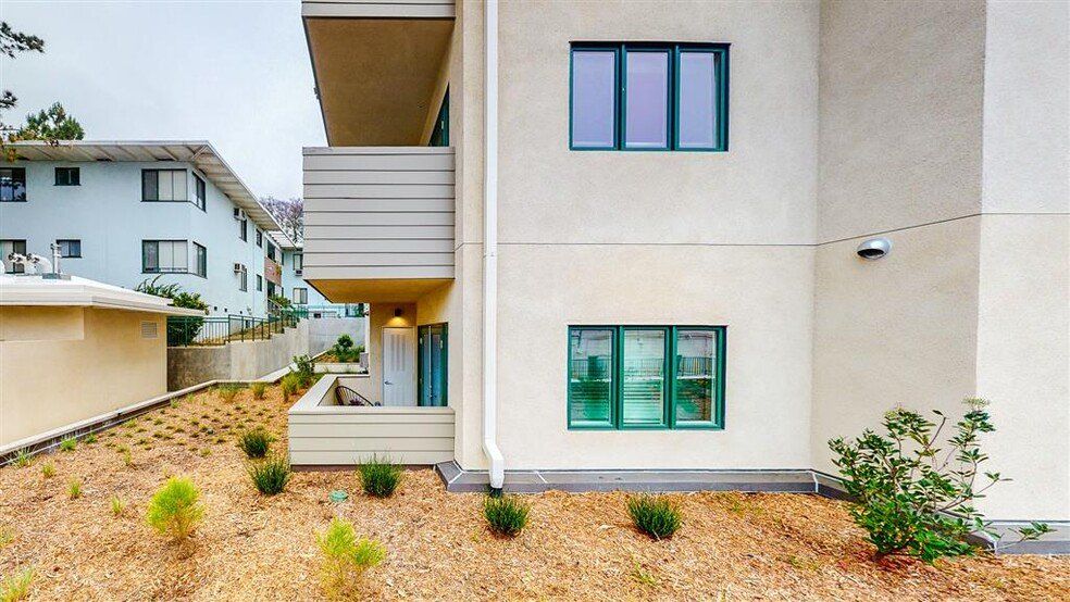 Apartment Building Sideview at Chase Knolls Apartments