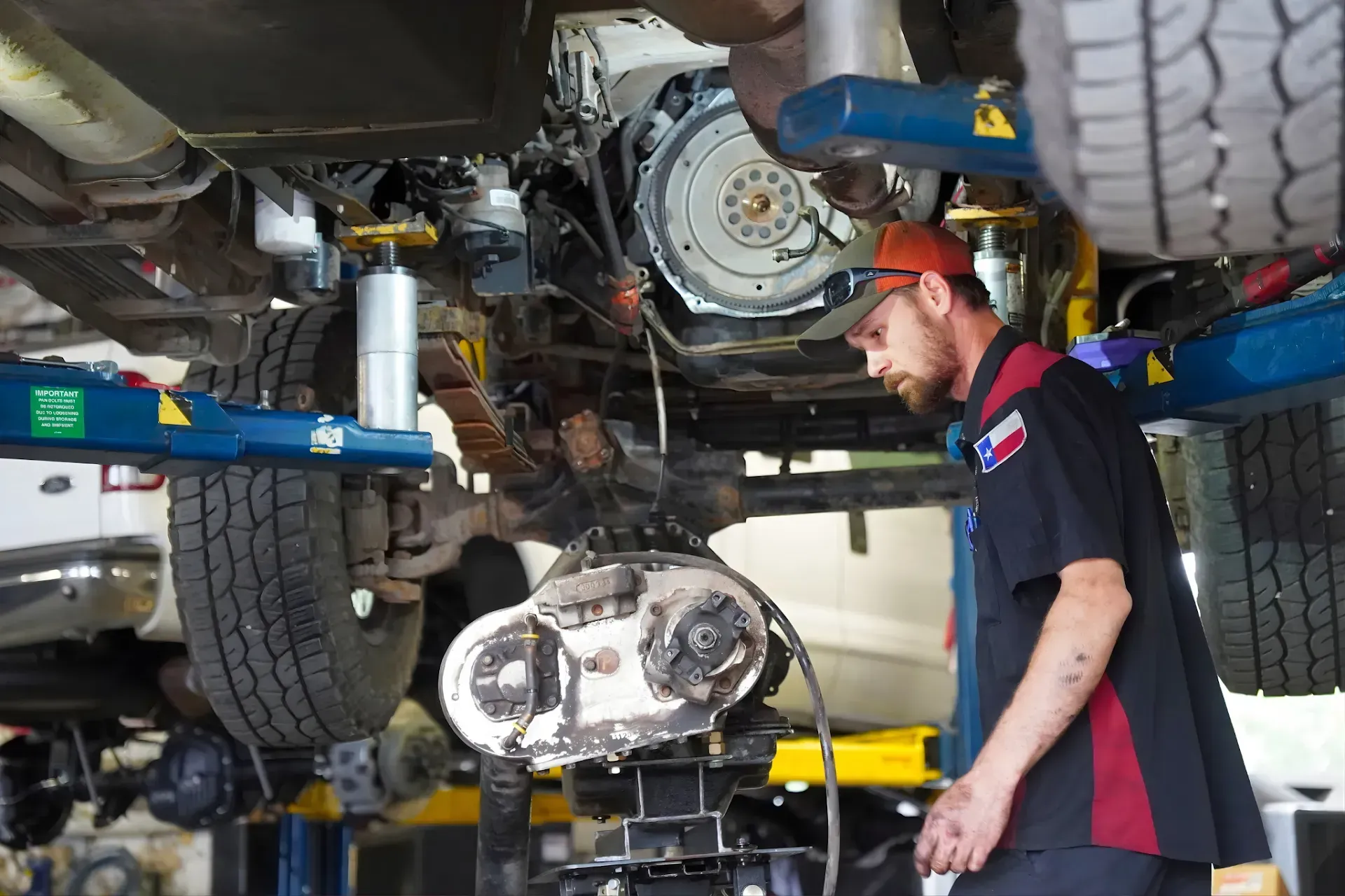 Shop Gallery Image | Texas Complete Truck Center