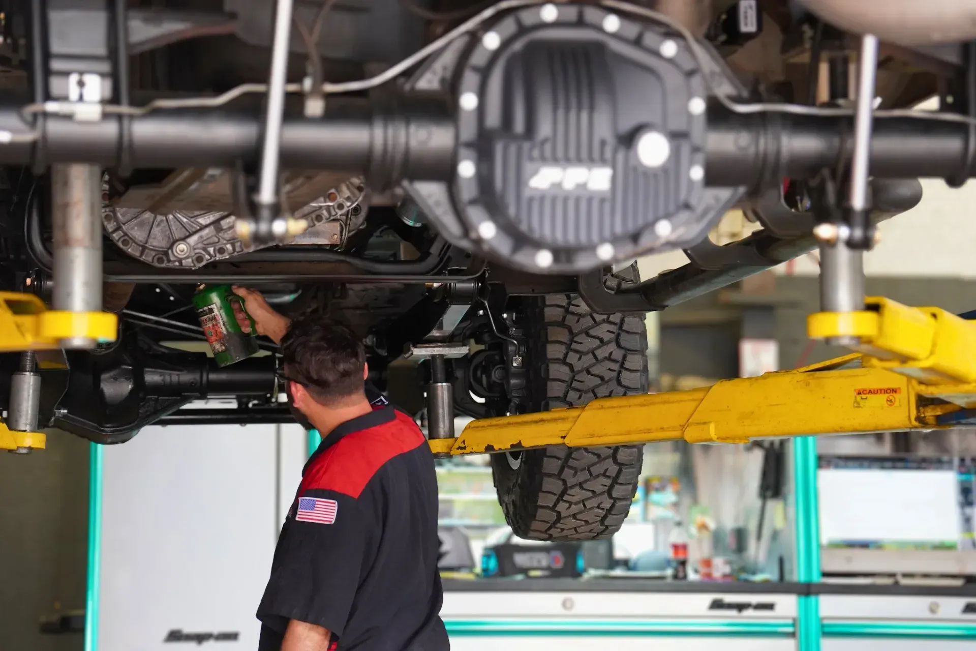 Shop Gallery Image | Texas Complete Truck Center