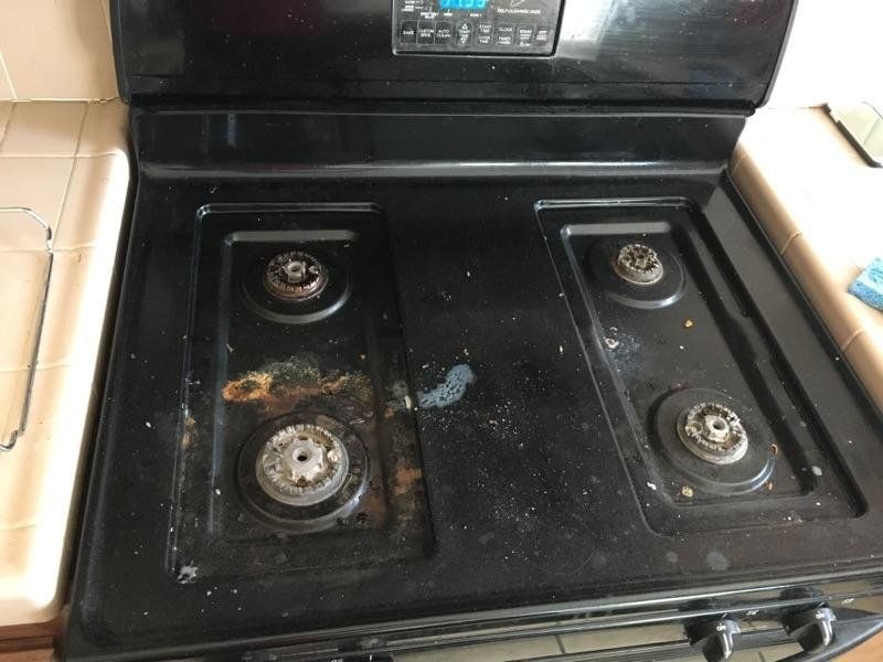 Before Cleaning the Stove — Yucaipa, CA — Sunshine Janitorial Service