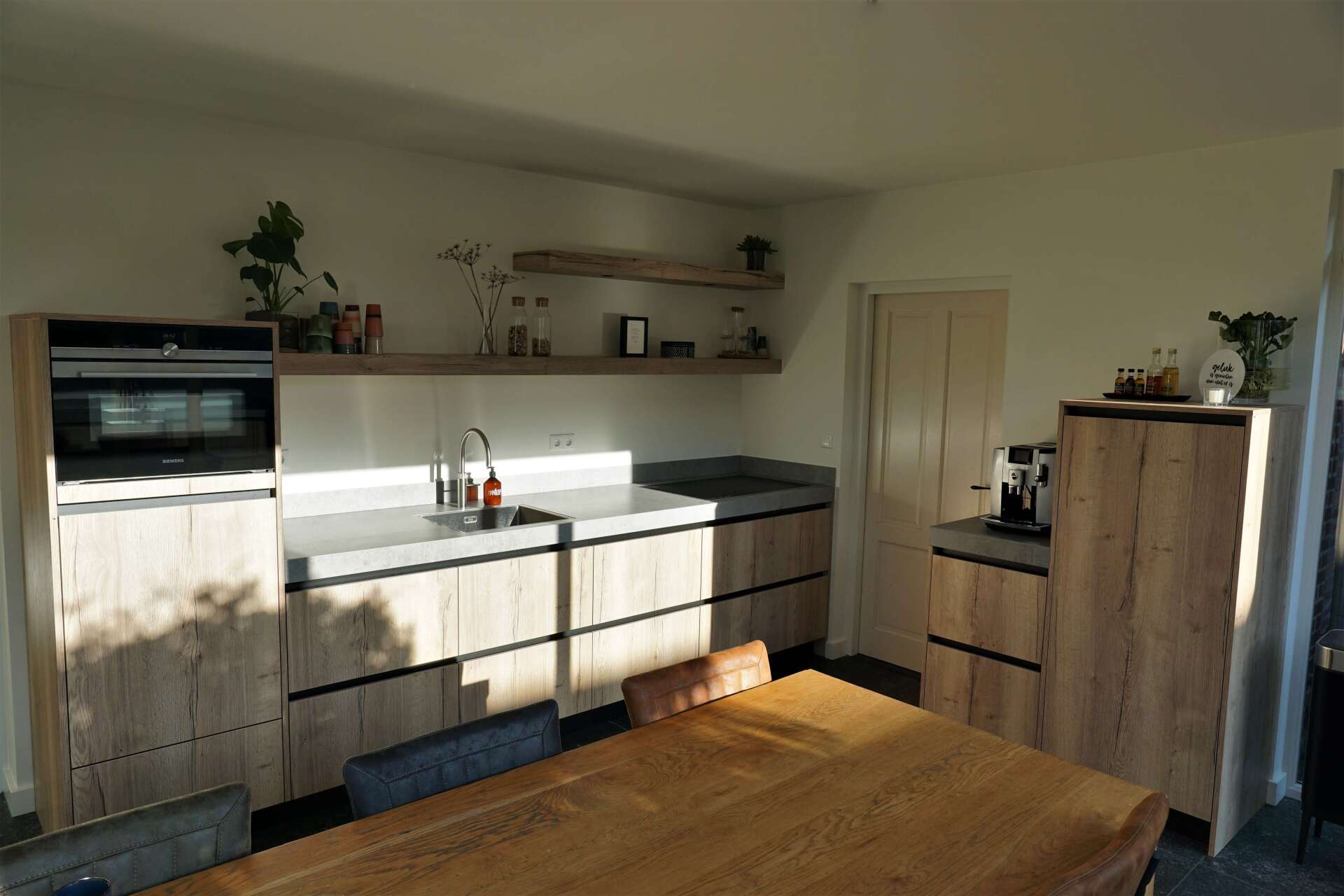 Maatwerk keuken - familie Evers Oirlo - ontworpen en gerealiseerd door Spronck Designs