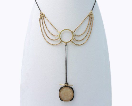 Fine gold jewelry resin earrings