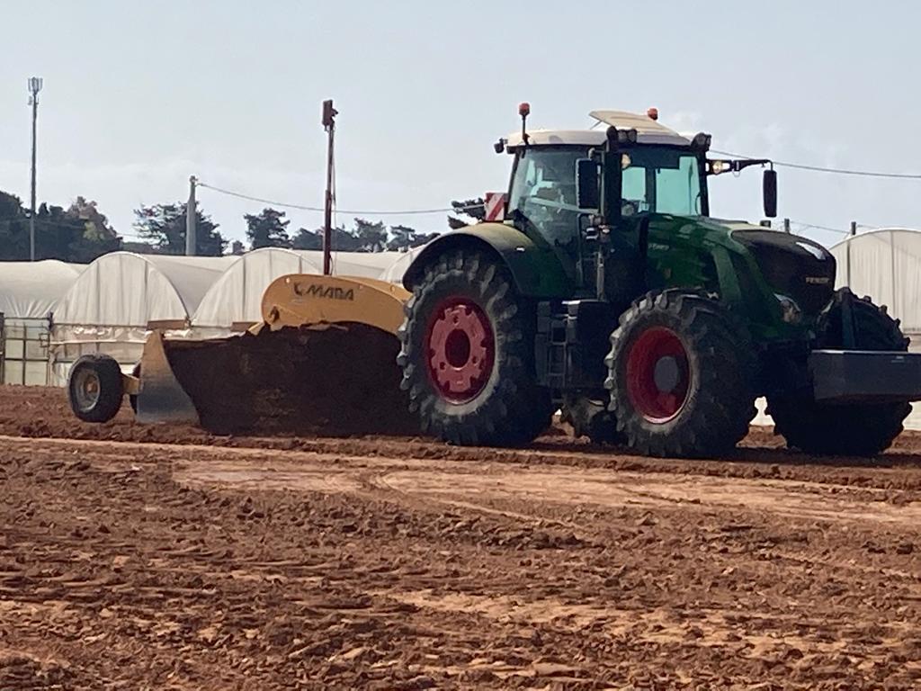 PIRRONE LAVORAZIONI AGRICOLE E INDUSTRIALI