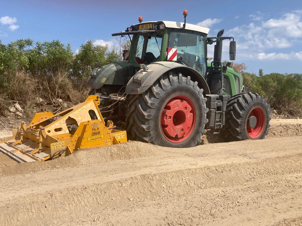 PIRRONE LAVORAZIONI AGRICOLE E INDUSTRIALI