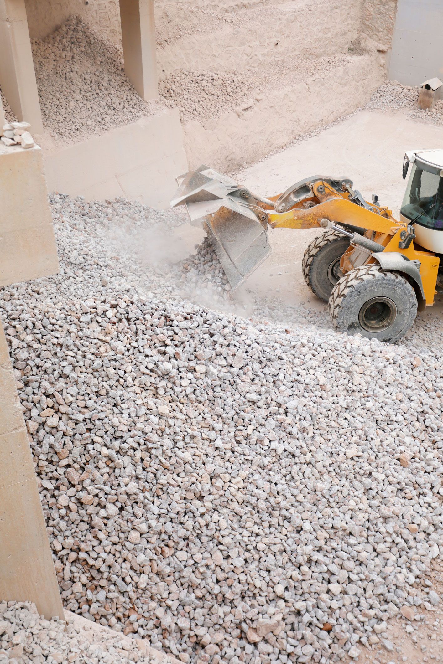 A Bulldozer Is Loading Gravel | Lamont, FL | Billy Simmons Backhoe & Hauling