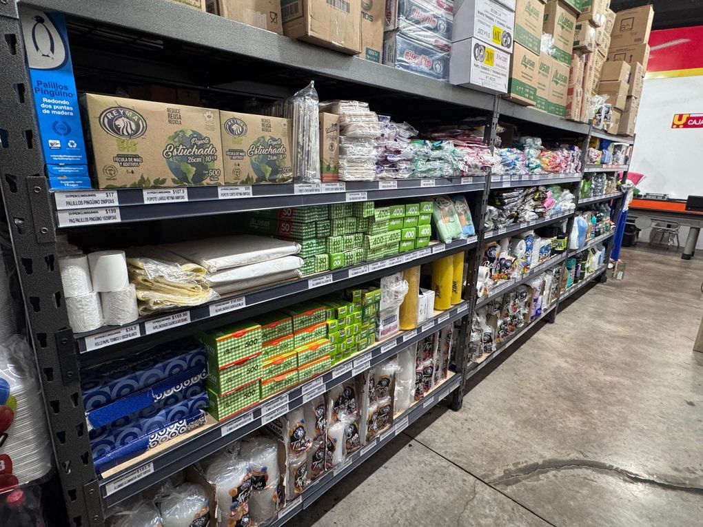 Sushi y mariscos frescos