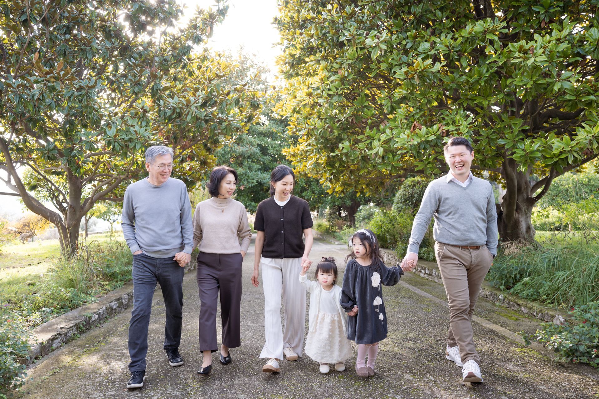 Fall photos : A candid family photography session in Nice, Provence, France