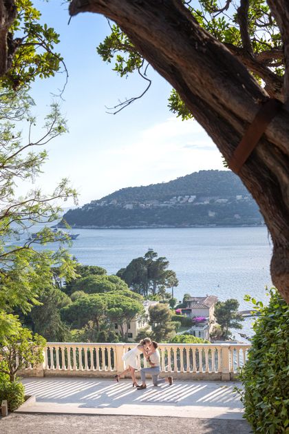 A professionally photographed proposal with a view at Villa Ephrussi on the French Riviera.