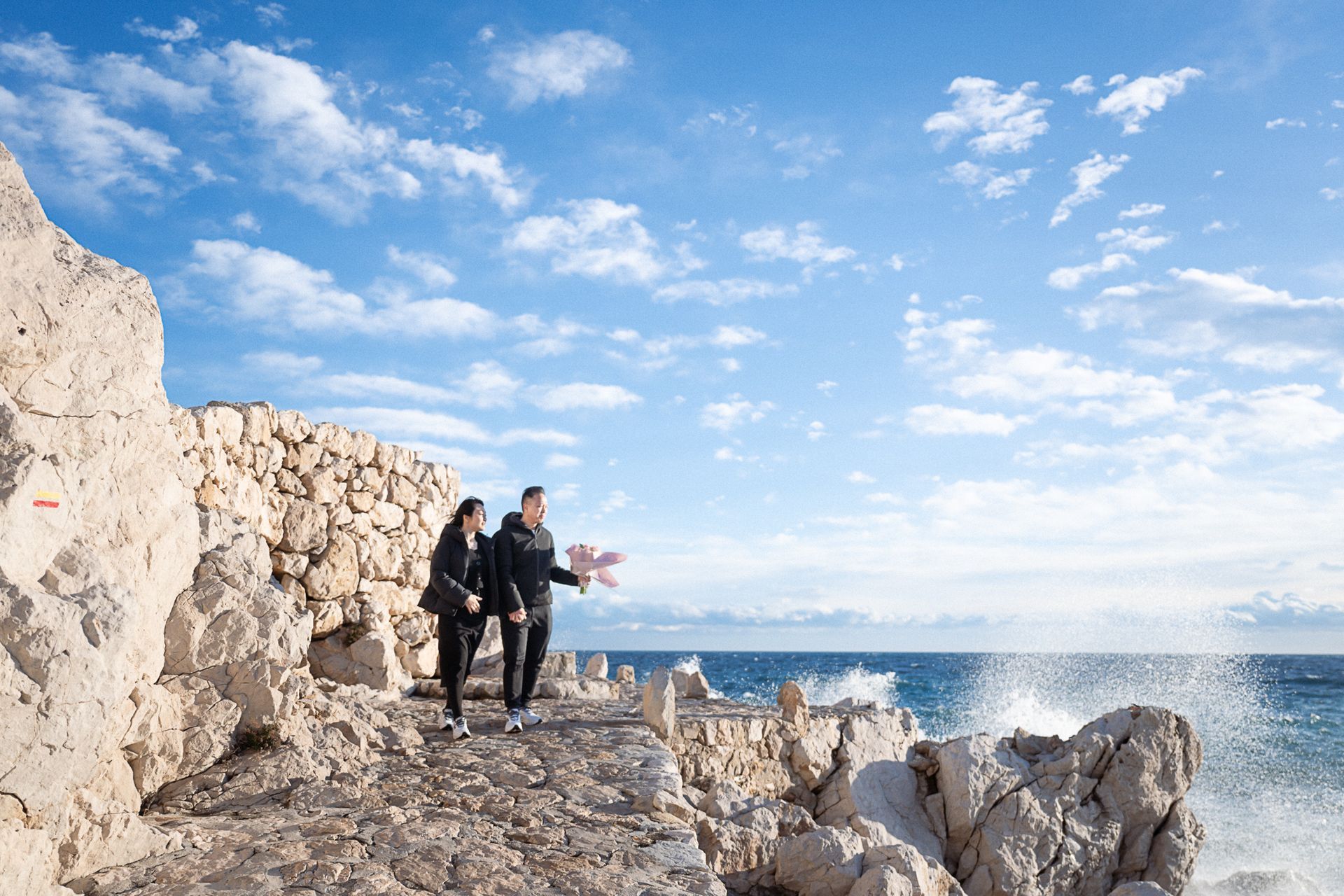 Winter couple photos on the French Riviera