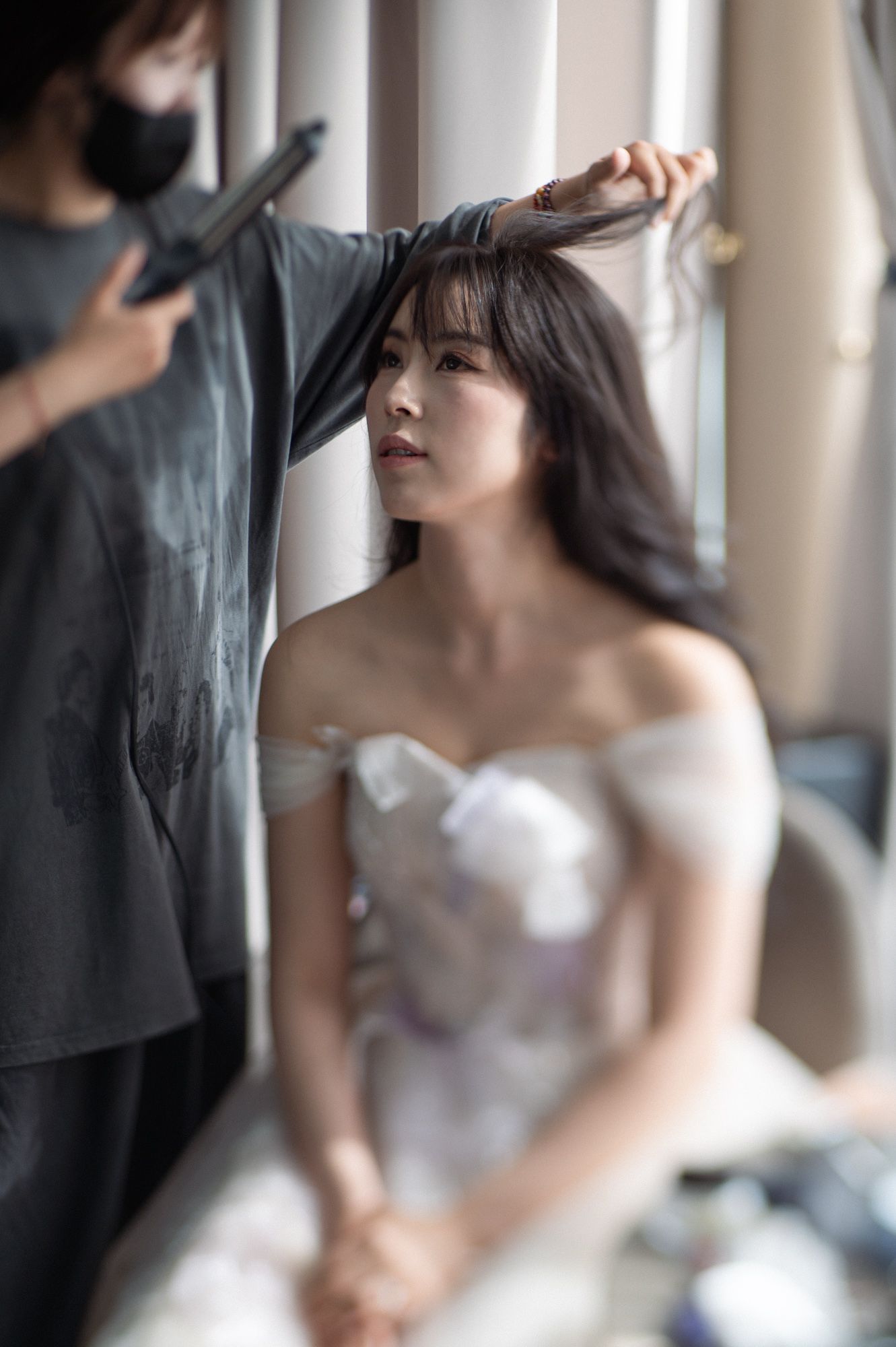 Bridal preparation at the Chevre d'Or Hotel in Eze