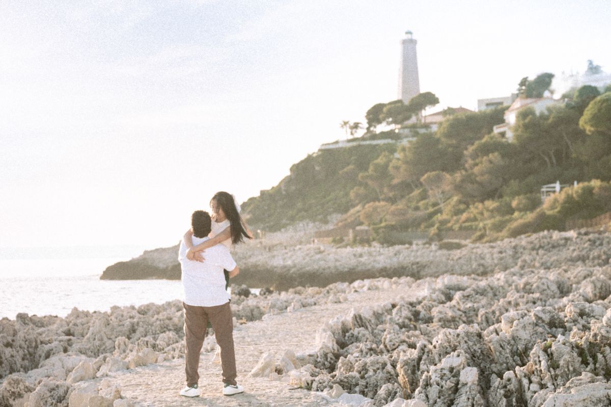 photographie de fiançailles sur la Côte d'Azur