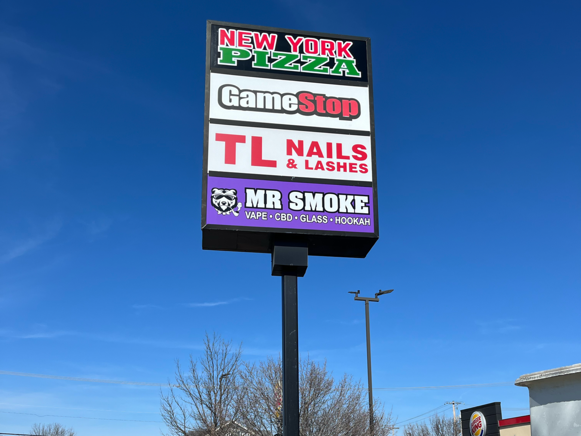 Sign for a shopping center | local sign company near me