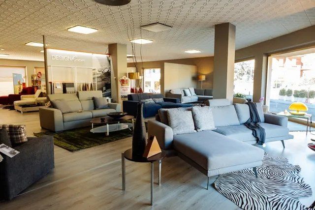 Divani in esposizione