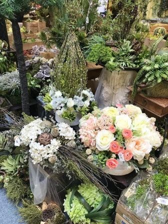 Wide Variety of Store Selections and Arrangements