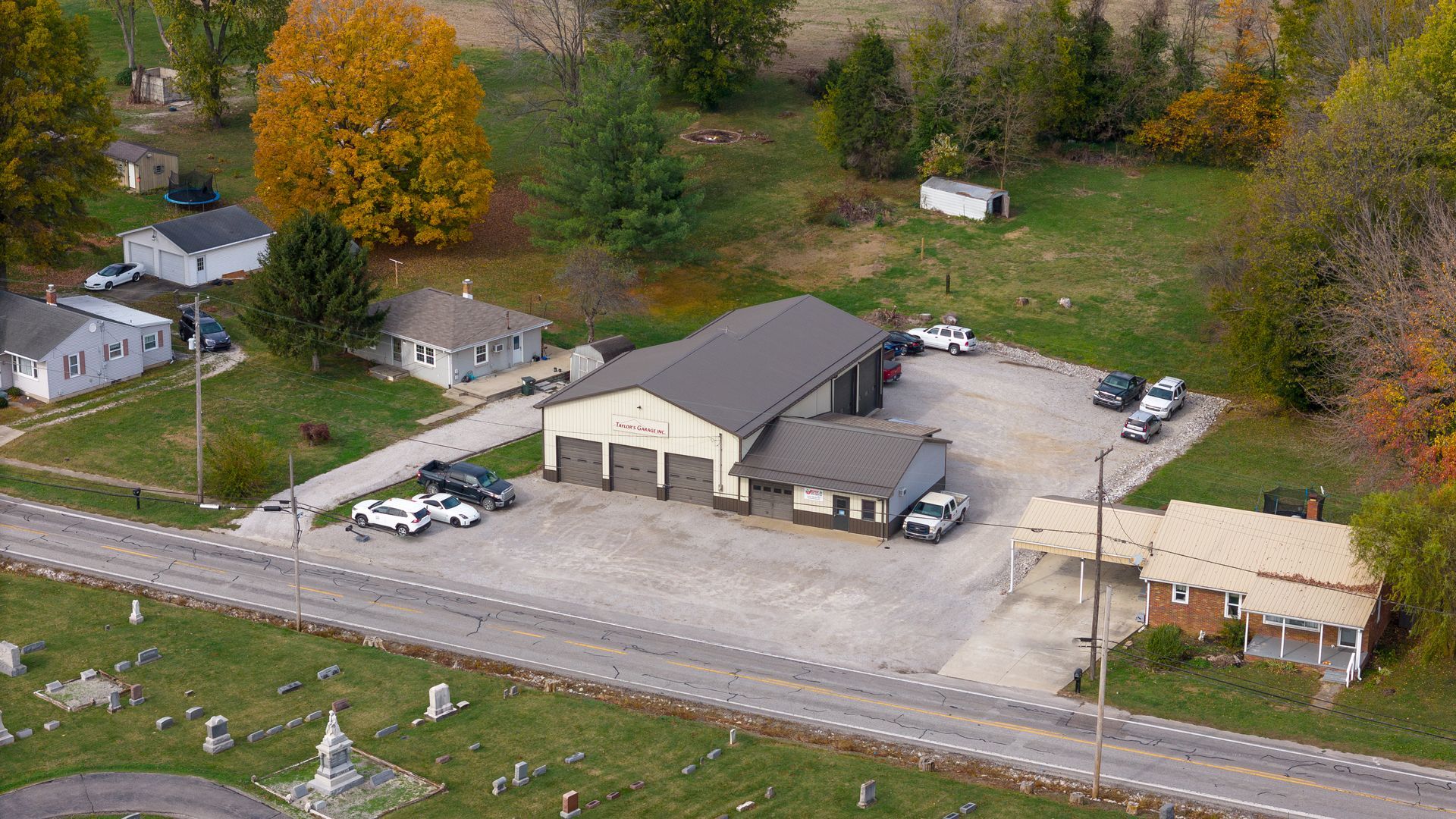Gallery Image | Taylor’s Garage