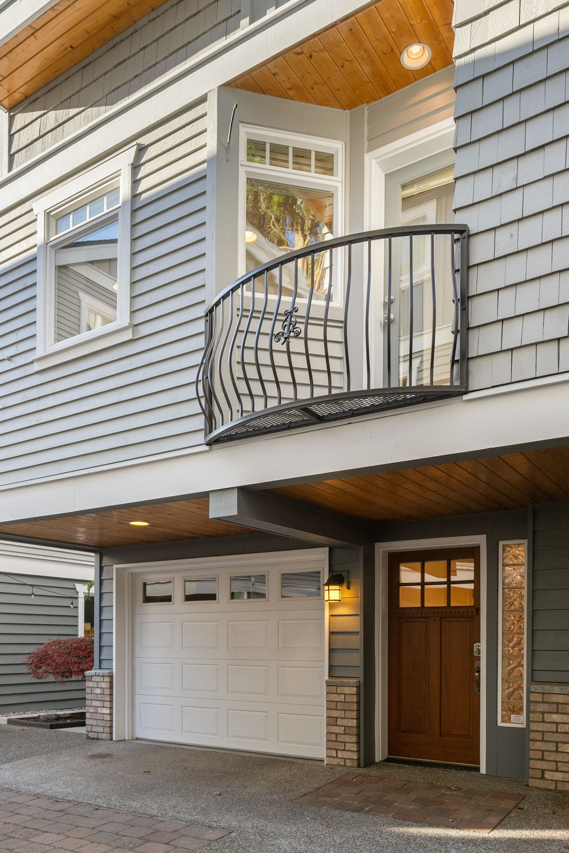 1133A 10th Ave E, Seattle exterior