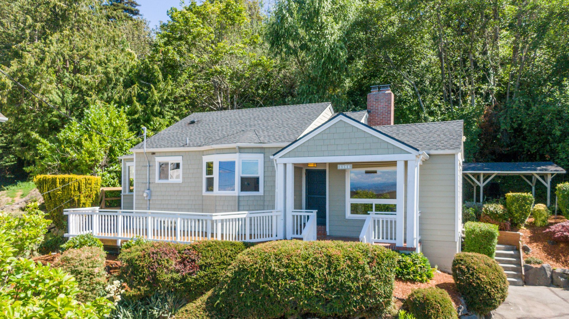 5068 Beach Dr SW, Seattle exterior