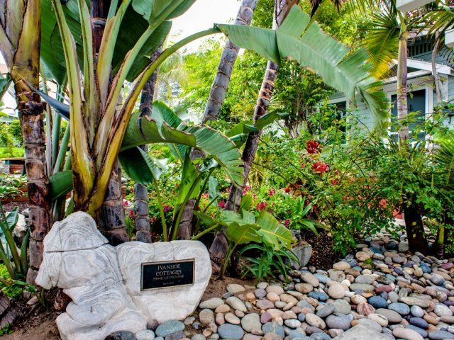 Ivanhoe Cottage sign