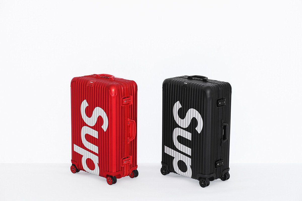 supreme travel case