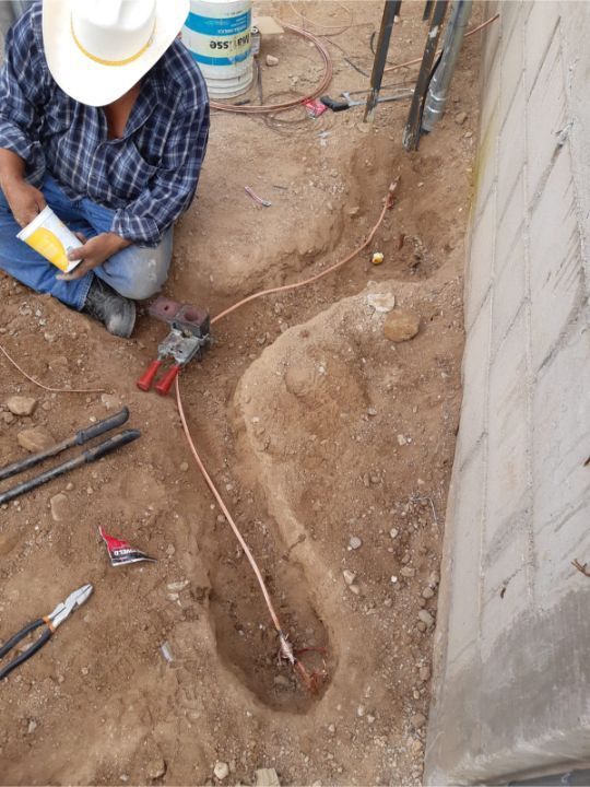 CONSTRUCCIÓN ELÉCTRICA MZT