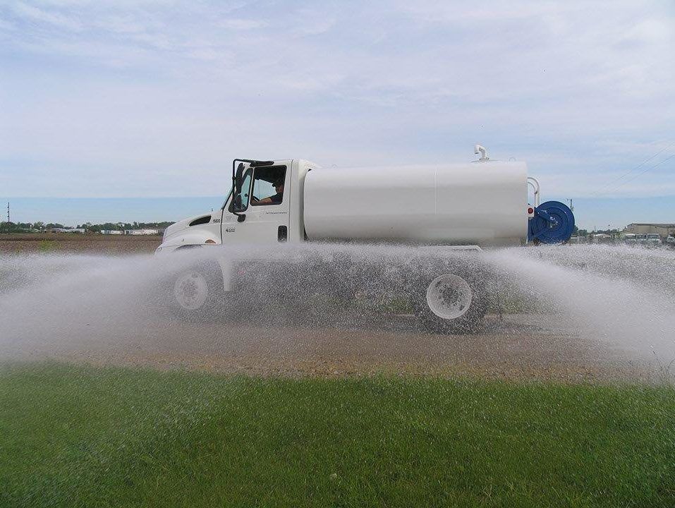 Water Truck - Grove City, OH - Ace Truck Body Inc