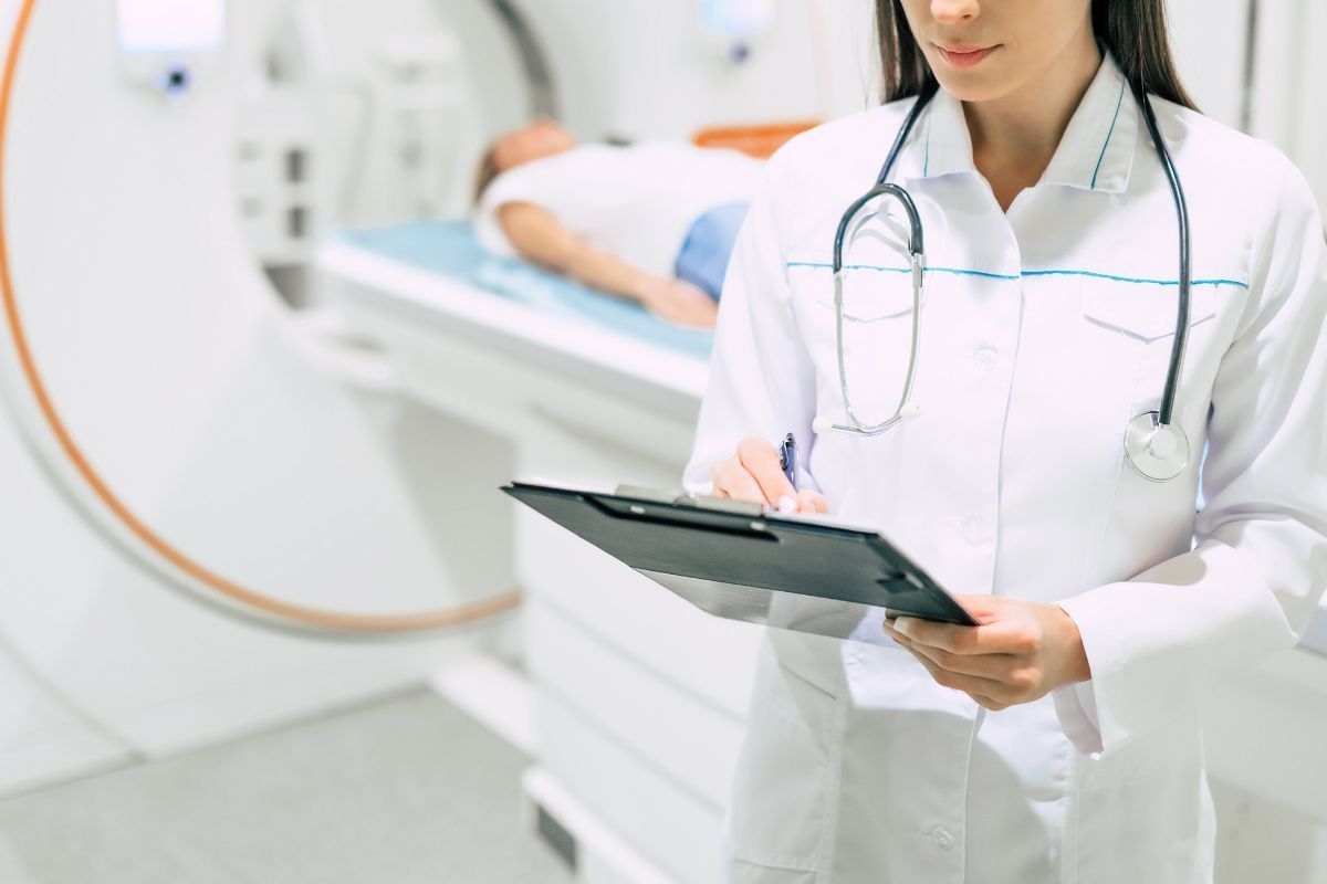 adenomiose-tratamento-dra-camila-poccetti-ginecologista-sao-paulo