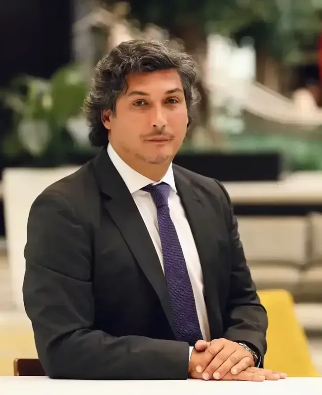 Attorney Ruben Fernandez de Avila Headshot