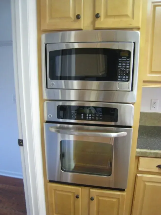 house kitchen applicances