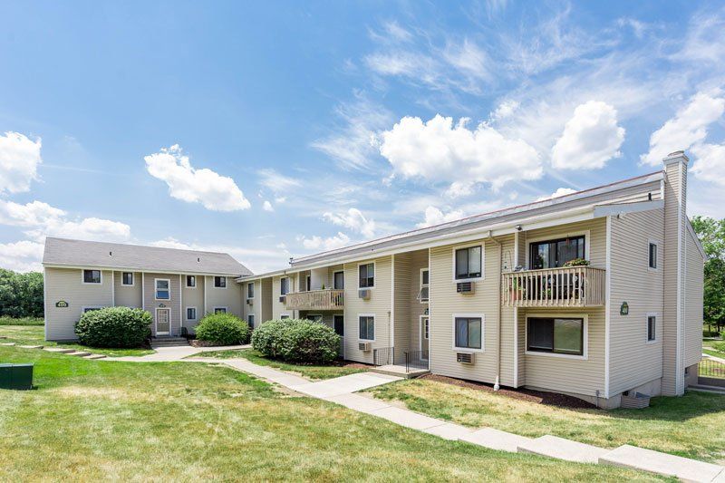 Carriage Hill Apartments
