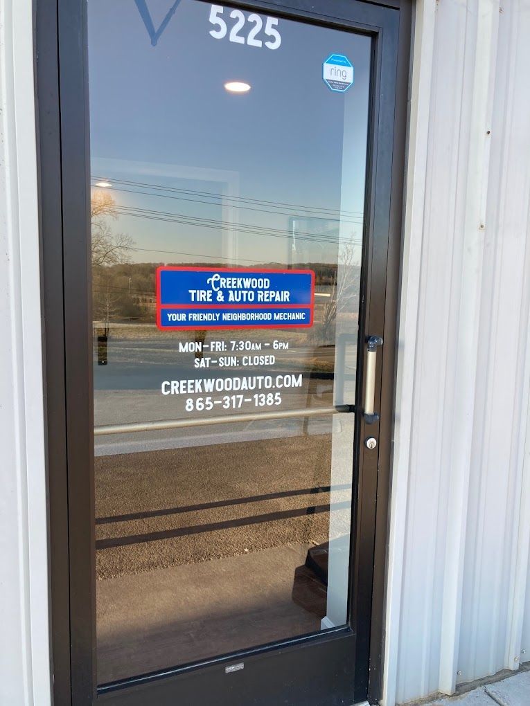 a door with the number 5225 on it