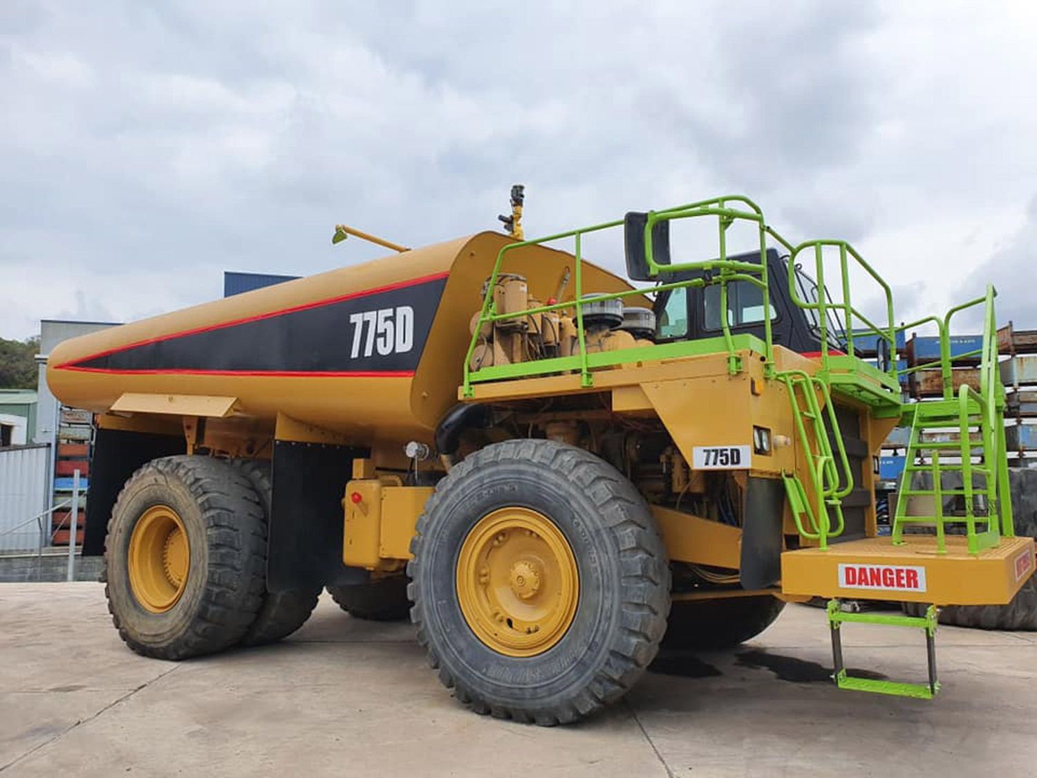 Water Cart For Mining And Heavy Construction Sites