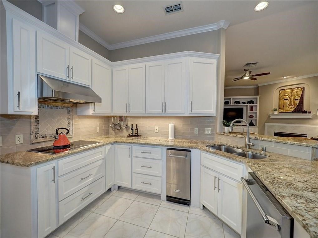 Corpus Christi kitchen remodeling and new home construction
