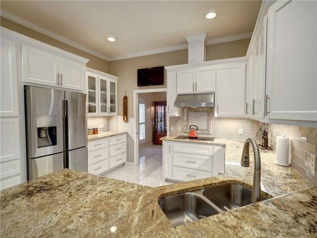 Corpus Christi kitchen remodeling and new home construction