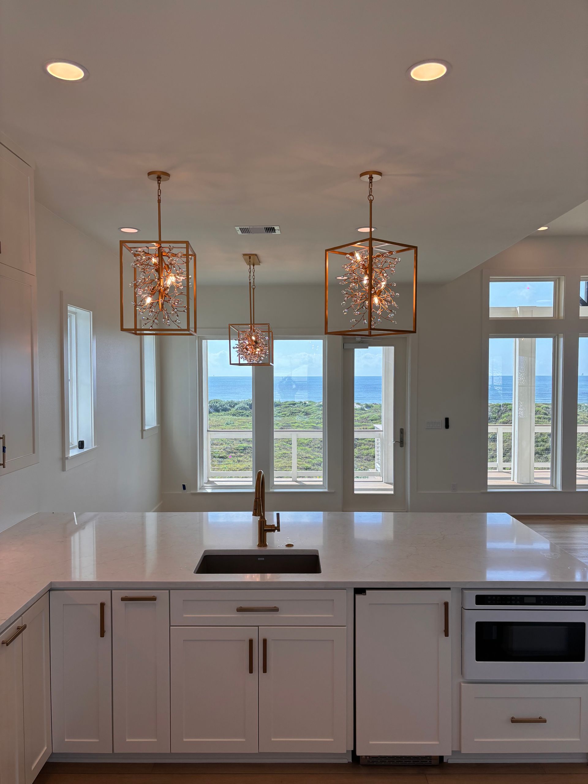 Port Aransas custom home contractor Innovo