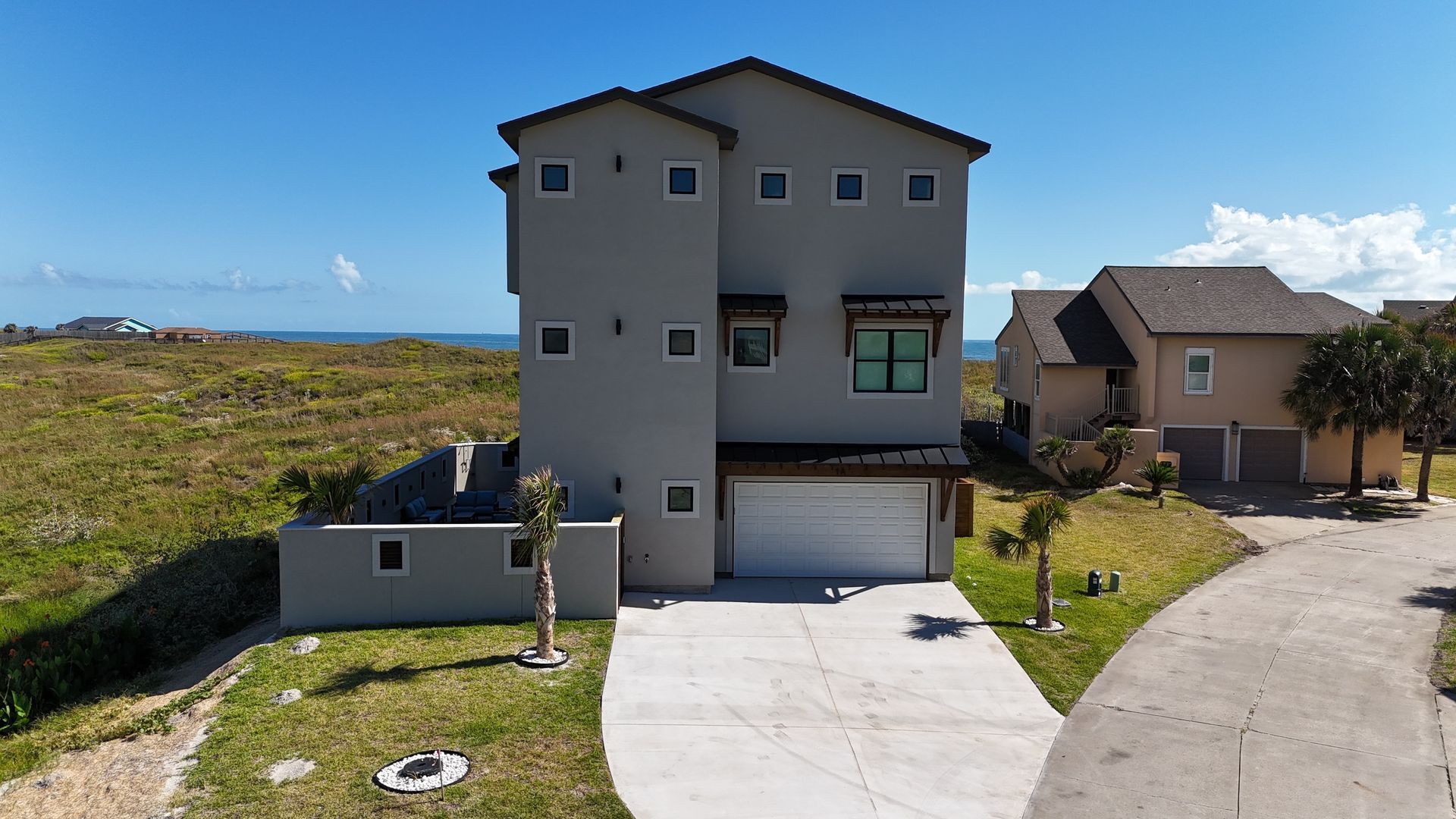 Port Aransas beach house construction