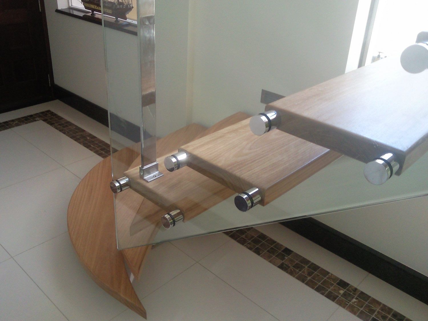 A Staircase Connected with the Glass — Glass Windows & Doors in Shoalhaven, NSW