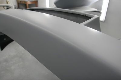 A close up of a gray object in a room