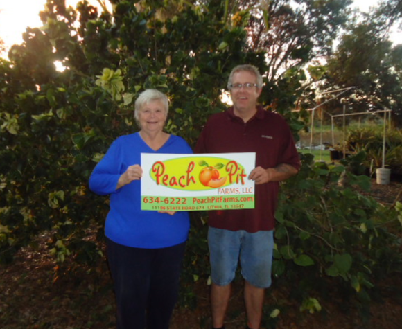Jeff and Linda Lewis of Peach Pit Farms
