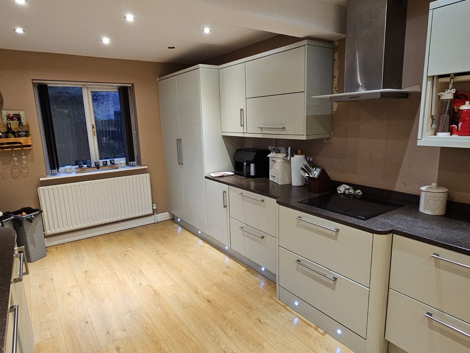 Kitchen Spraying Gallery