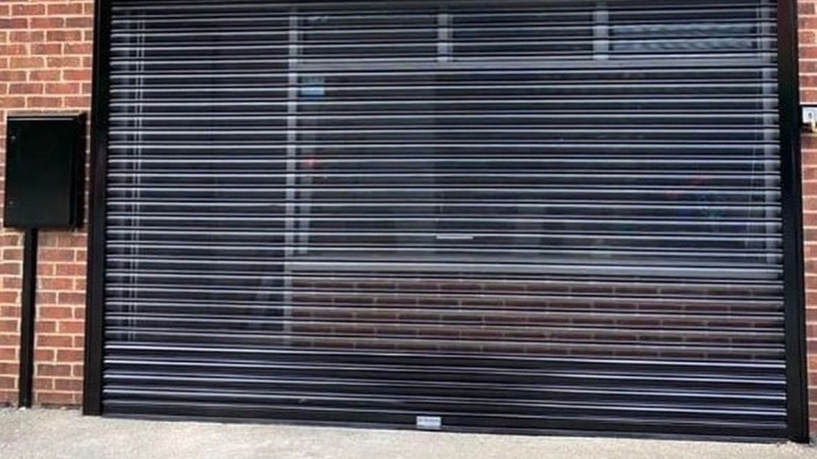 Roller Shutter Spraying